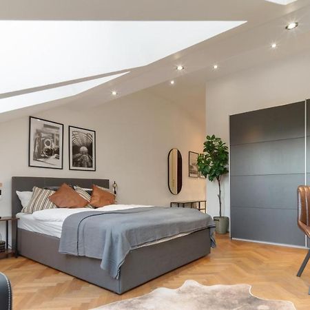 Designer Apartments, 2 Min To U1 Reumannplatz ウィーン エクステリア 写真