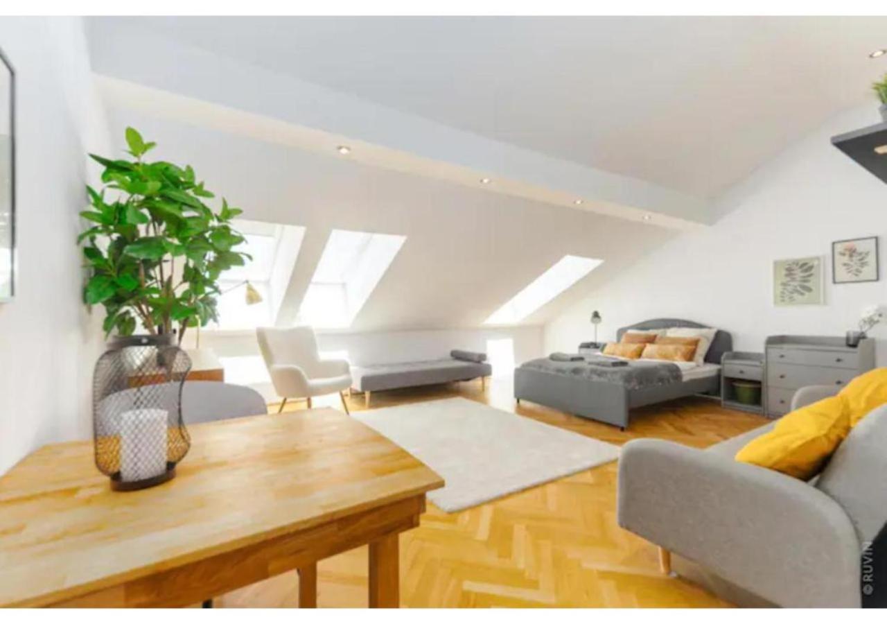 Designer Apartments, 2 Min To U1 Reumannplatz ウィーン エクステリア 写真