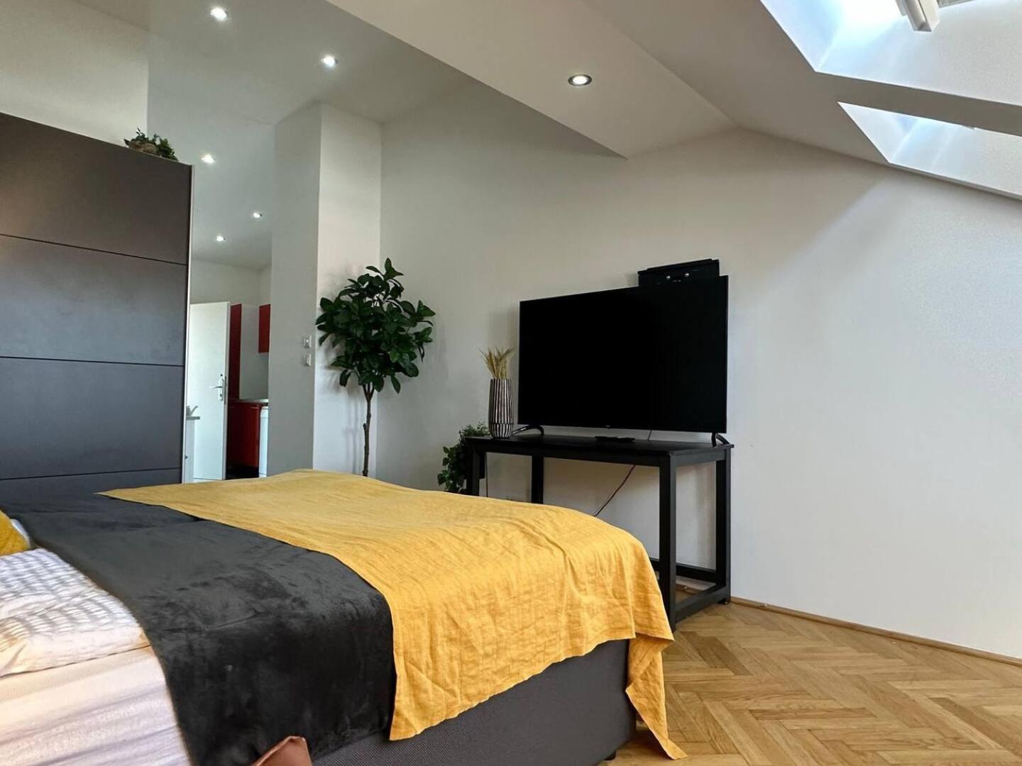 Designer Apartments, 2 Min To U1 Reumannplatz ウィーン エクステリア 写真
